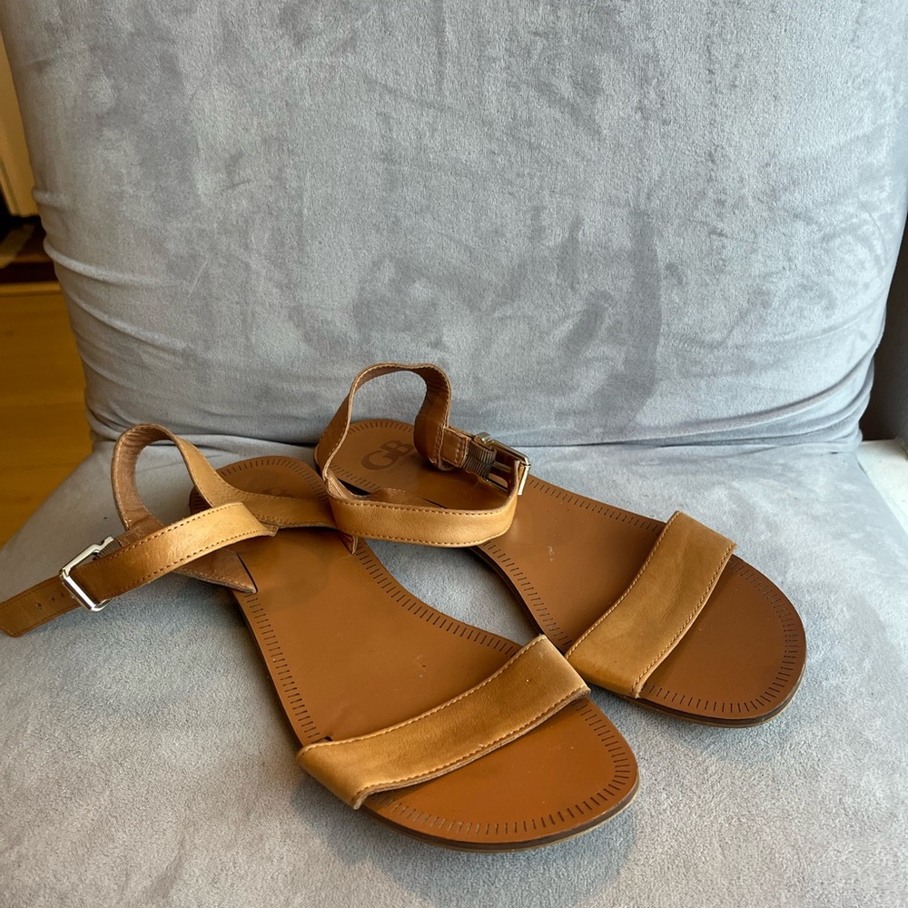 Gianni Bini Sandals , flat summer shoes